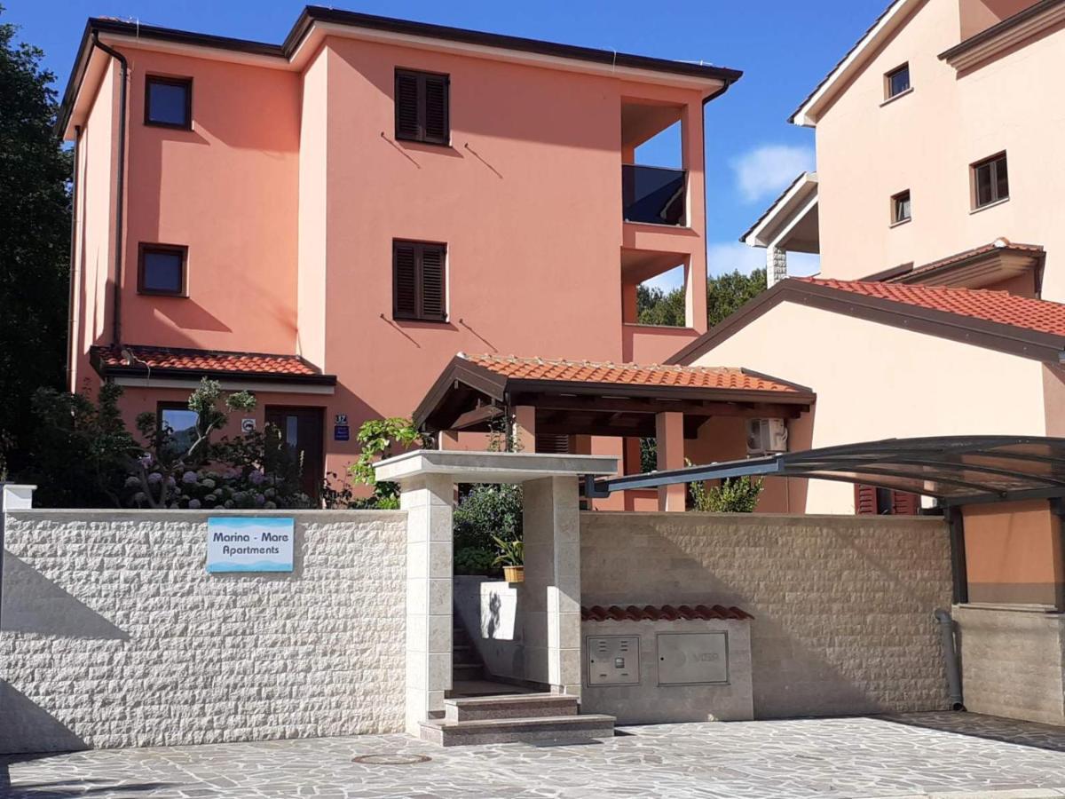 Apartments Marina-Mare Porec Exterior photo